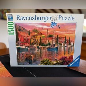 Ravensburger Vibrant Harbor Scene Puzzle 1500 pieces Retail $60